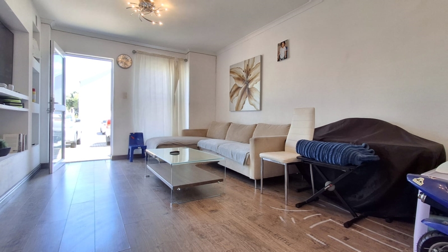 2 Bedroom Property for Sale in Townsend Estate Western Cape